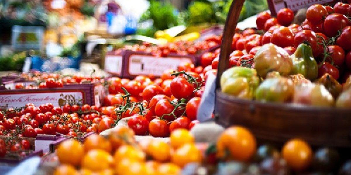 Where to Buy Food in Small Town America