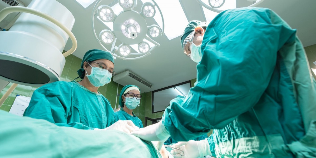 Watch Pilonidal Cyst Surgery Video and Recovery Info