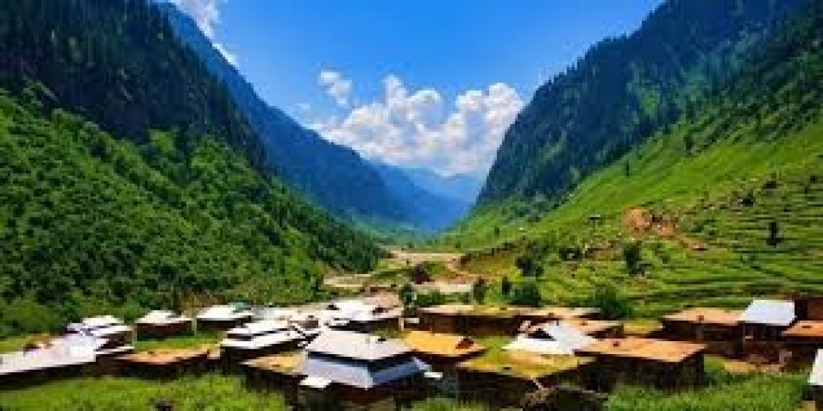 “Discover Neelum Valley in Azad Kashmir: Customized Tour Packages”