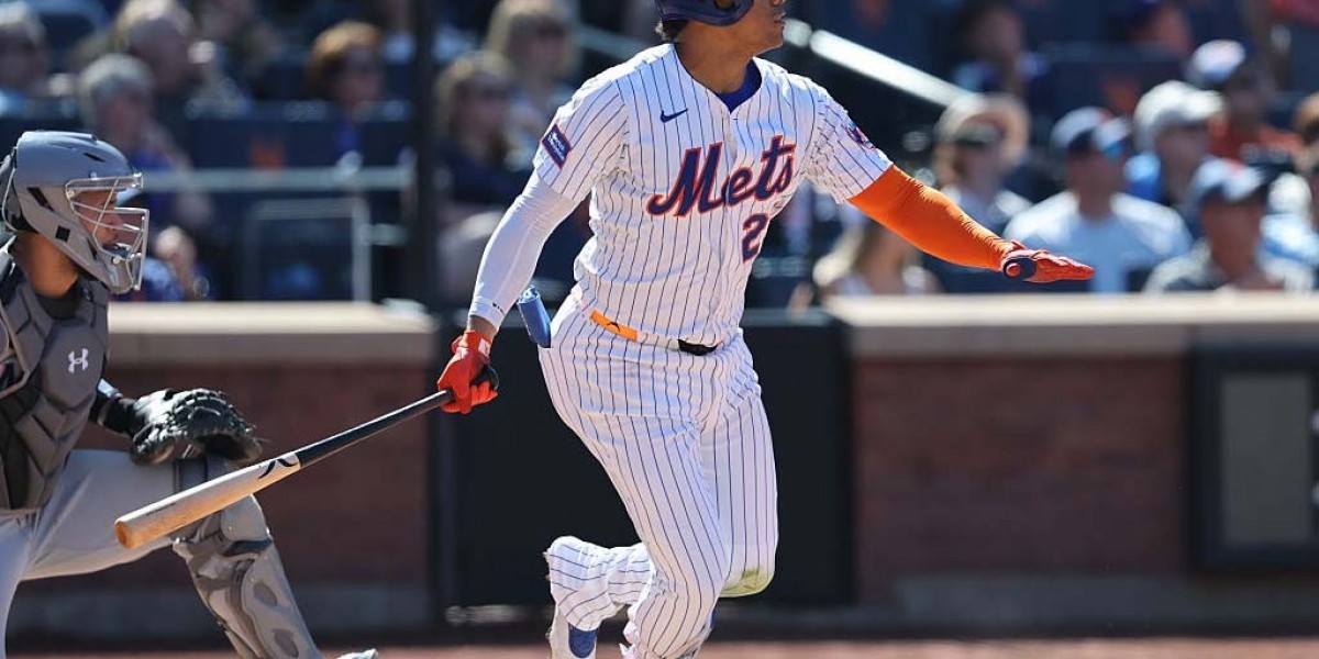Holmes makes it possible for a number of operates nevertheless pitches into 5th inning