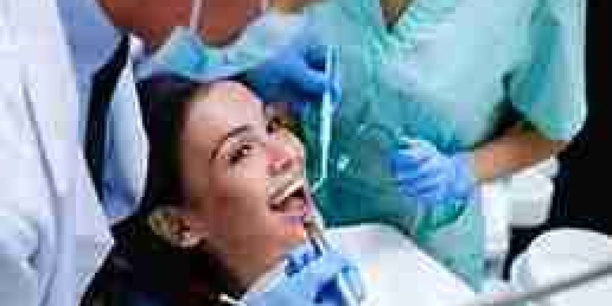Immediate Steps for Lost Fillings or Broken Teeth in Neath