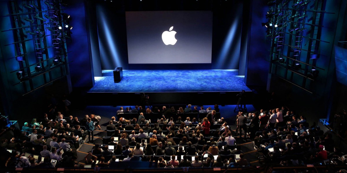 A Stunning Twist: Apple Enters the Fashion Scene